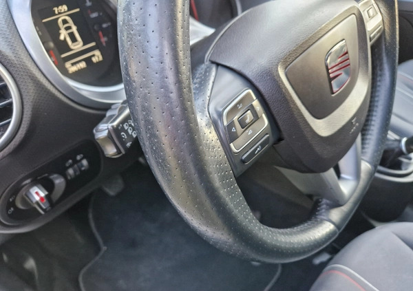 Seat Leon cena 22800 przebieg: 206380, rok produkcji 2012 z Płock małe 277